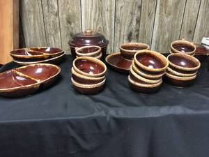 lot 396 image: McCoy Kathy Kale Stoneware