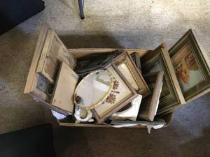 lot 220 image: Picture Frames
