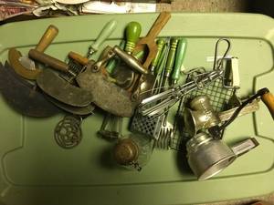 lot 426 image: Vintage Kitchen Utensils