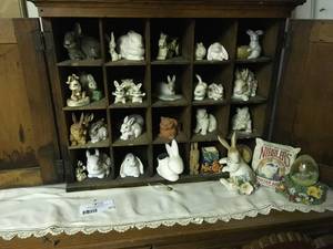 lot 431 image: Bunny Extravaganza