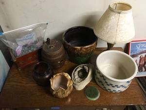 lot 289 image: Planter Dcor Lot