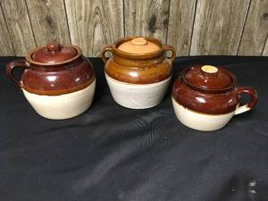lot 293 image: Bean Pot Crocks 2