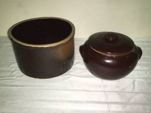 lot 451 image: Stoneware