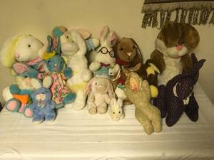 lot 469 image: Vintage Stuffies 3