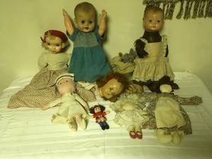 lot 467 image: Antique-Vintage Dolls