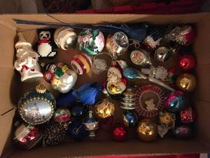 lot 497 image: Christmas Ornaments