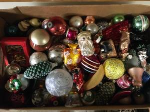 lot 531 image: Christmas Ornaments