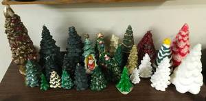 lot 535 image: Christmas Tree Candles