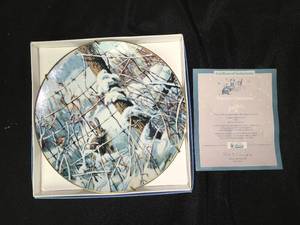 lot 542 image: Christmas Plate