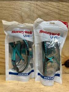 lot 102 image: Honeywell Avatar Eyewear, SCT-Reflect 50 Lens, Teal Frame - 10 EA (763-S2884) (lot of 2)