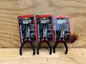 lot 118 image: PLYMOUTH FORGES 5  bent nose pliers (lot of 3)