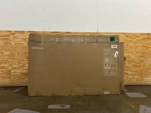 lot 189 image: NON WORKING SMART TVS