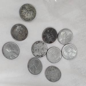 lot 12 image: 10-Steel Lincoln Pennies 1c