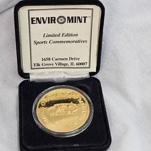 lot 46 image: 1998 Womens Olympic Hockey Gold Medalists Coin, 24Kt Layered