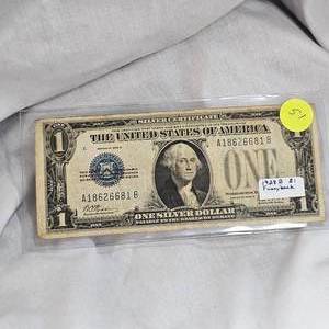 lot 51 image: 1928-B $1 Note Funny Back