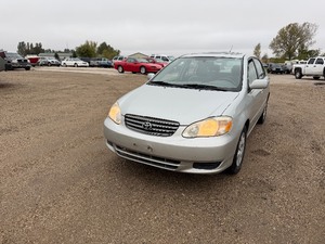 lot 12 image: 2004 Toyota Corolla