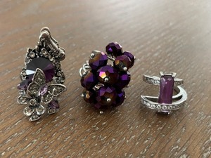 lot 19 image: Assorted Jewelry