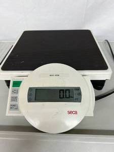 Seca 882 Portable BMI Digital Weight Scale - Max 400 lbs. - Great Working Condition!