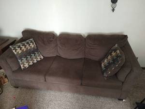 lot 12 image: Large Upholstered Sofa