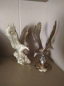 lot 31 image: (2) Brass Eagle Figurines