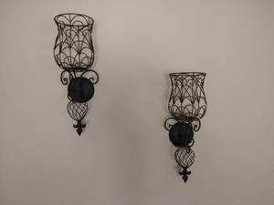 lot 61 image: (2) Metal Candle Wall Sconces