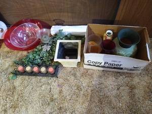 lot 70 image: Home Decor Lot - Vases, Bowls, Candles