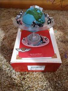 lot 80 image: 2003 Hallmark Harley-Davidson Ornament