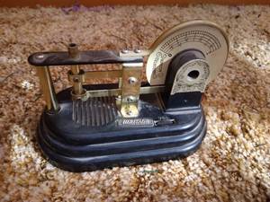 lot 84 image: Rare 1960s Telegraph Style Radio