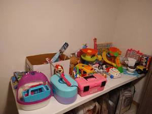 lot 123 image: Huge Toy Lot