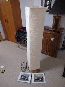 lot 134 image: Tall Floor Lamp & (2) Starbucks Prints