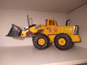 lot 153 image: Vintage Tonka Metal Turbo Diesel Payloader