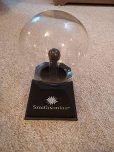 lot 156 image: Battery-Operated Plasma Electricity Ball