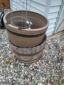 lot 216 image: (2) Large Planters & Tomato Planters
