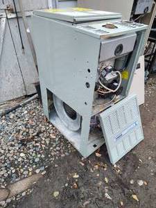 lot 225 image: American Standard Natural Gas Furnace