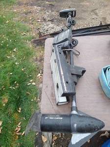 lot 231 image: Minnkota Trolling Motor