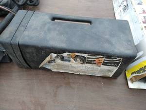 lot 232 image: Brand New Tire Cables For Winter Traction