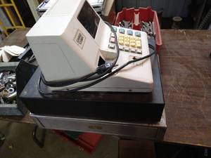 lot 287 image: Casio Cash Register  Vintage Cash Tray