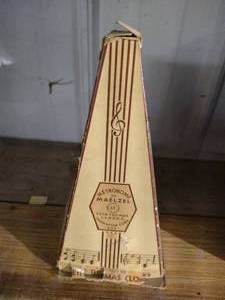 lot 356 image: Vintage Metronome in Box