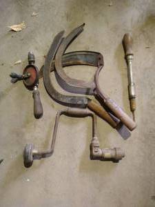 lot 373 image: Hand Drills & Sickle