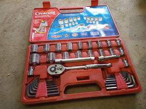 lot 406 image: Nice Socket Set in Case