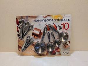 lot 12 image: MIU MEASURING CUPS AND SPOONS 10PC. SET