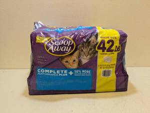 lot 91 image: SCOOP AWAY COMPLETE PERFORMANCE PLUS CAT LITTER VALUE SIZE 42LB