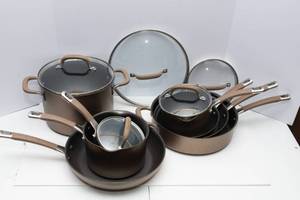 lot 30 image: Circulon Premier Professional Nonstick Cookware Set  13 Pieces