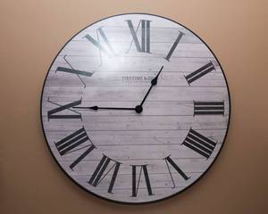 lot 39 image: Large Wall Clock - 27 Diameter