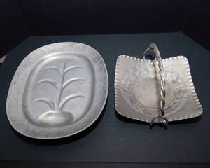 lot 156 image: Set of Two Vintage Silver-Tone Metal Trays