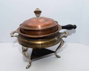 lot 7 image: Vintage Copper and Brass Chafing Dish Food Warmer