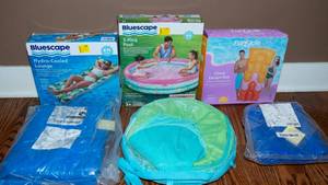 lot 205 image: Variety of Brand New Pool Toys