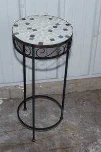 lot 218 image: Small Tiled Side Table