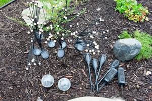lot 264 image: Garden Solar Lights