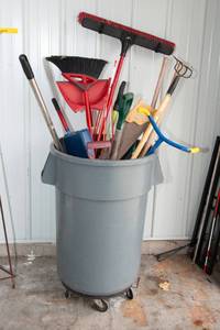 lot 222 image: Variety of GarageYard Tools & Rolling Garbage Can